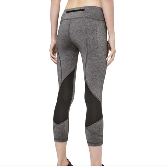 Lululemon Pace Rival Crop 22" - Heathered Black - Picture 1 of 12